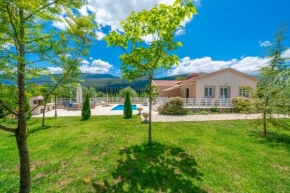  Country Style Villa Christina  Poulata